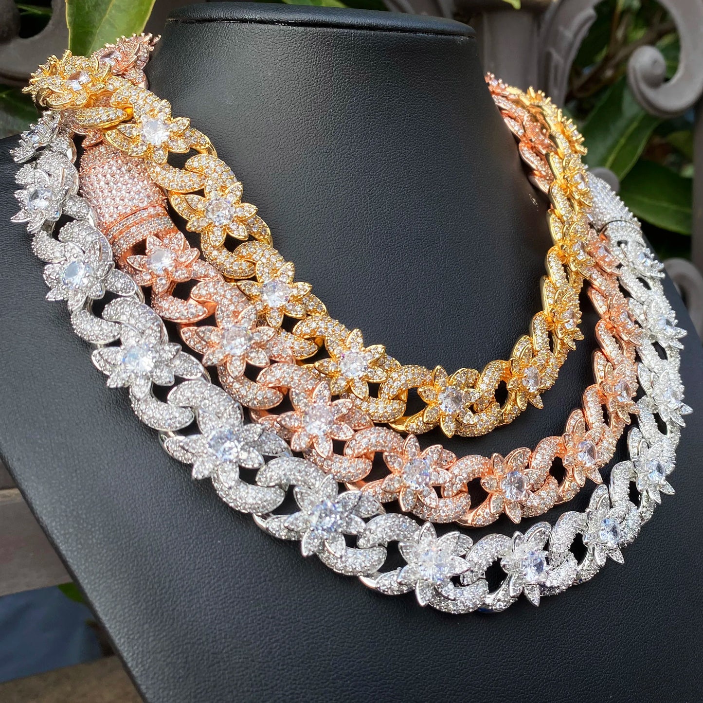 Iced Out Flower Necklace Cuban Link Chain for Women Prong Setting Cubic Zirconia Hip Hop Jewelry - DripVault
