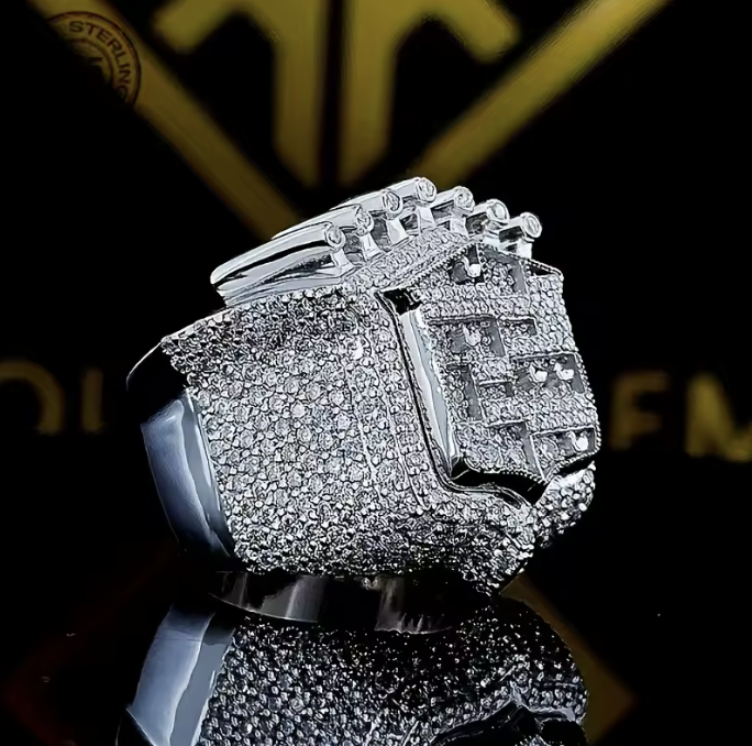 2026 New Men's 925 Sterling Silver Ring Vintage King Crown Iced Out Hip Hop Ring - DripVault
