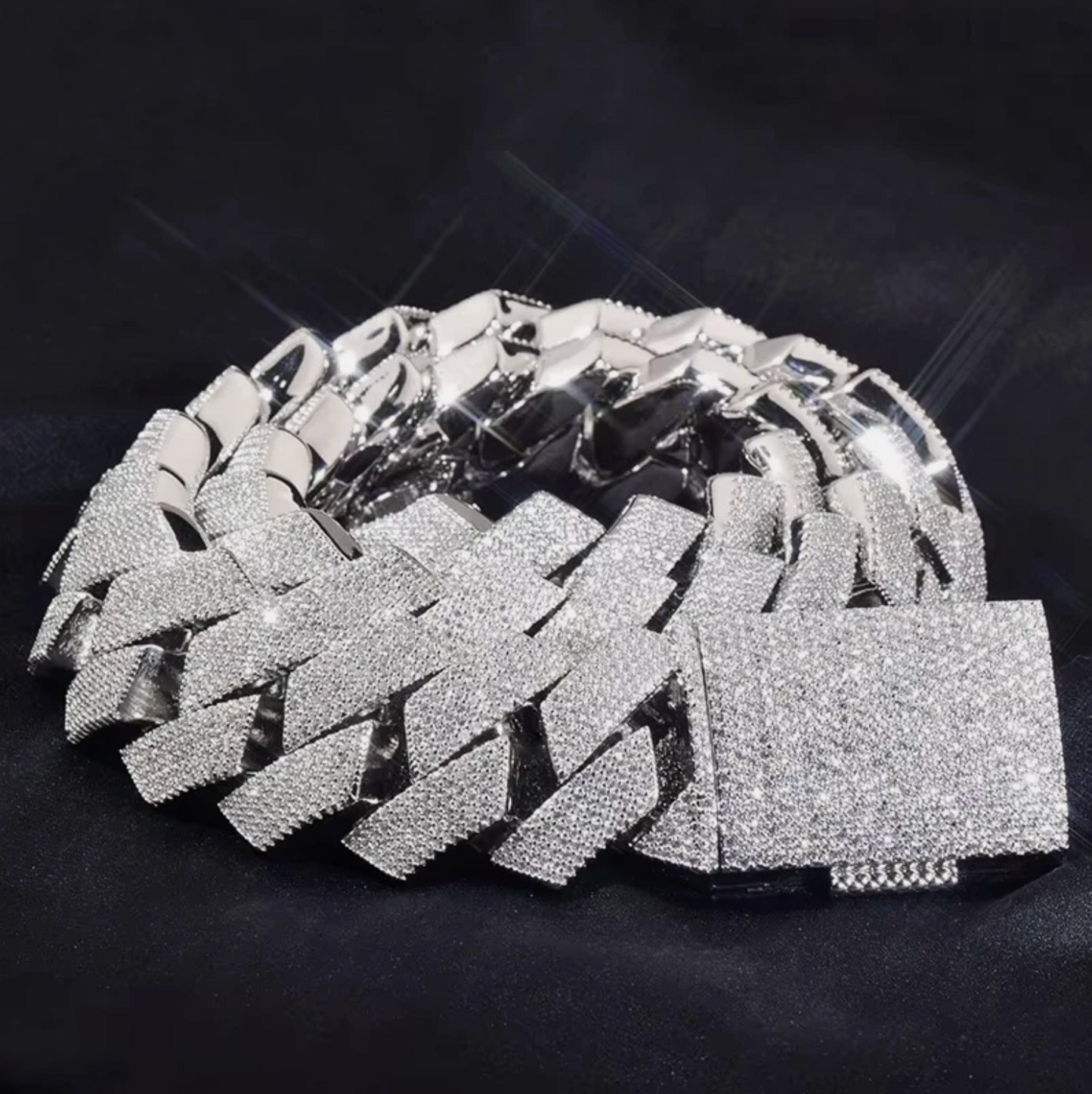 25mm HEAVY Iced Out Hop Hip Bling Big Rhombus Cuban Chain and Bracelet - DripVault
