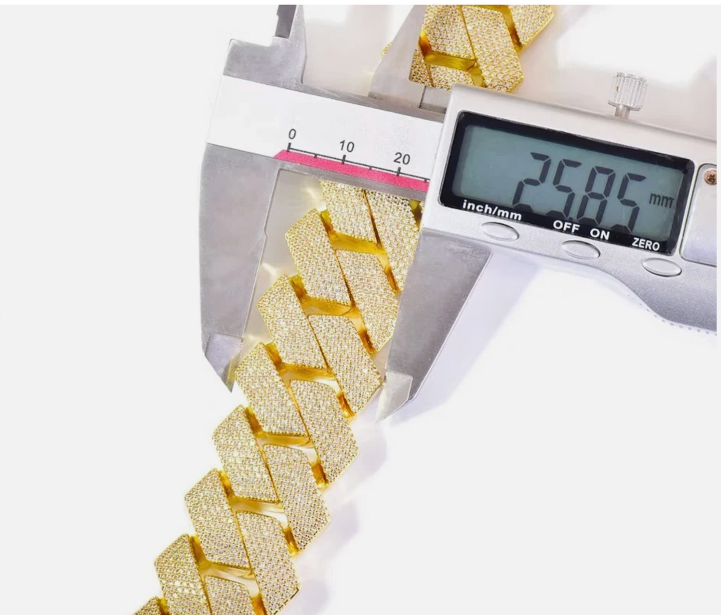 25mm HEAVY Iced Out Hop Hip Bling Big Rhombus Cuban Chain and Bracelet - DripVault