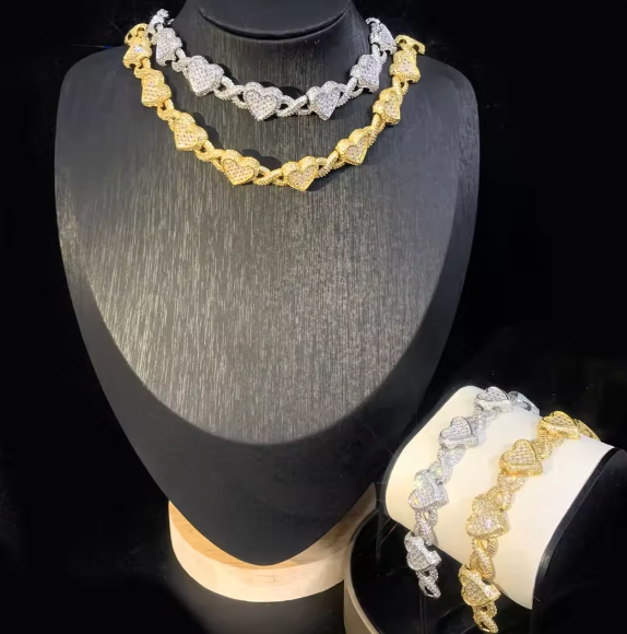 2026 Iced Out Bling Full Paved 5A Cubic Zirconia CZ Heart Charm Infinity Chain - DripVault