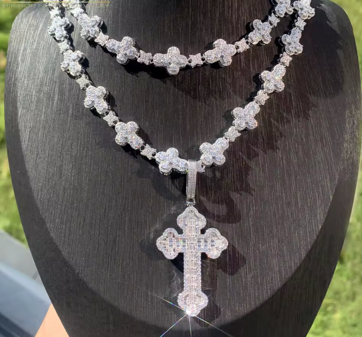 2026 New Iced Out Cross Pendant Necklace Star Link Chain Praying Hands CZ - DripVault